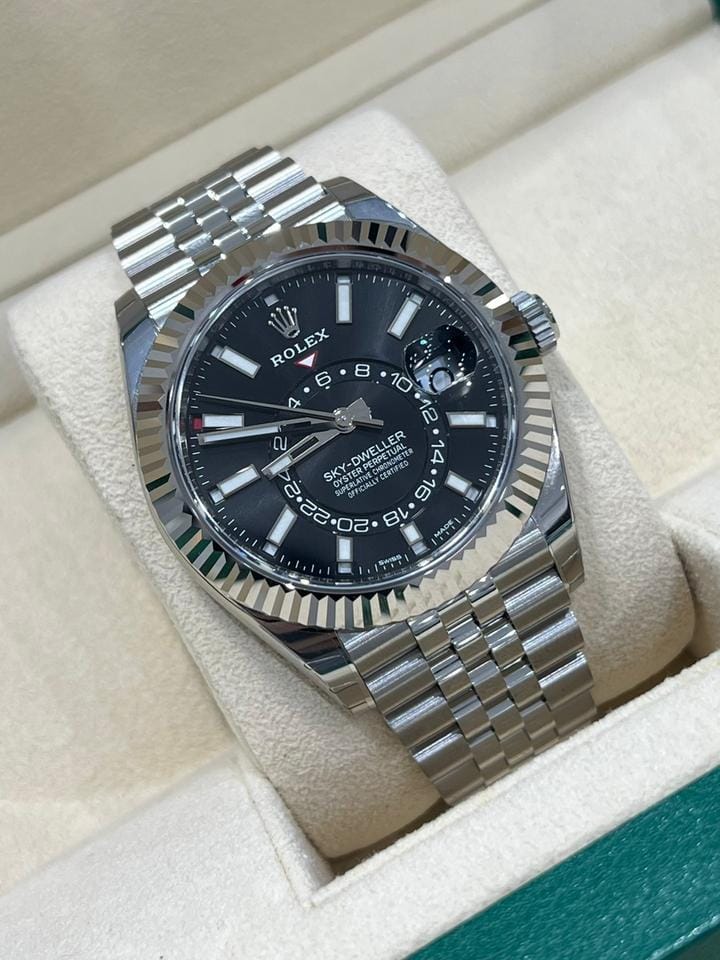 Rolex | Sky-Dweller | 326934-0006 | Steel | 42 mm | Steel | Black | Automatic