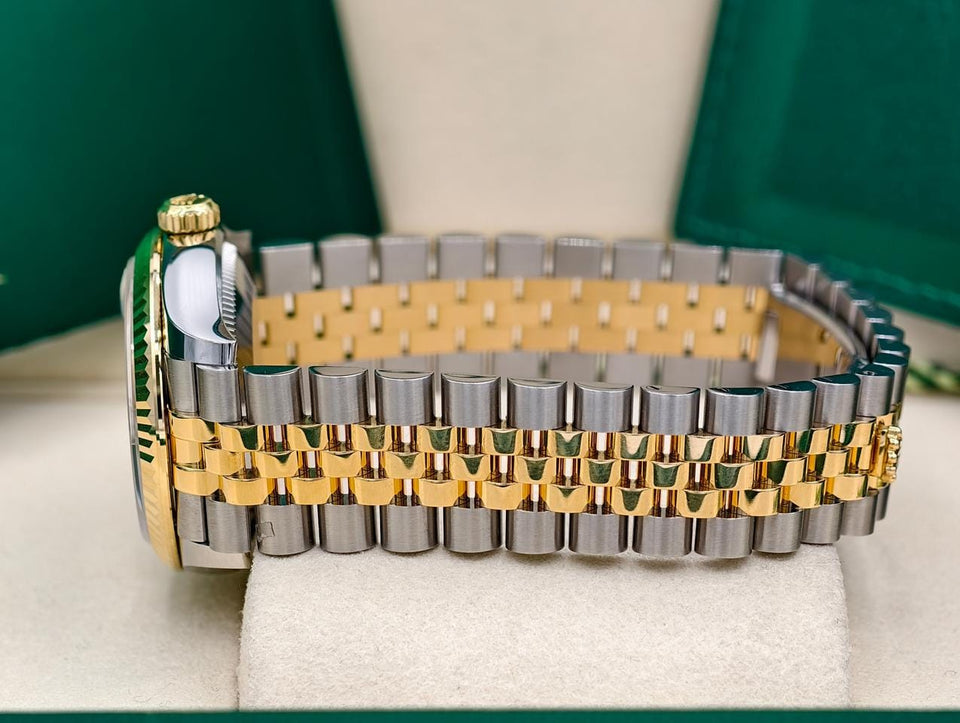 Rolex | Datejust | 278273 | Gold/Steel | 31 mm | Gold/Steel | Mother of pearl | Automatic