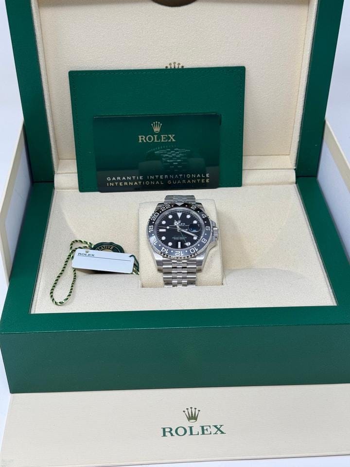 Rolex | GMT-Master II | 126710GRNR | Steel | 40 mm | Steel | Blue | Automatic