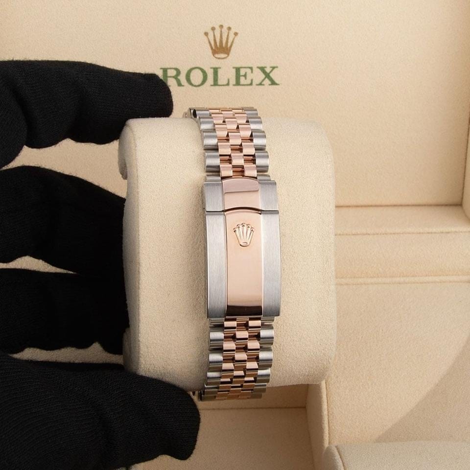 Rolex | Datejust | 278271 | Gold/Steel | 31 mm | Gold/Steel | Mother of pearl | Automatic