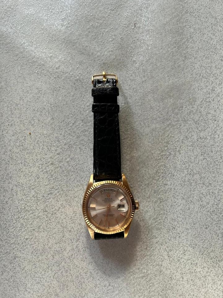 Rolex | Day-Date | 1803 | Rose gold | 36 mm | Crocodile skin | Champagne | Automatic