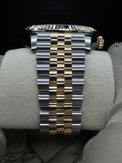 Rolex | Sky-Dweller | 336933 | Gold/Steel | Gold/Steel | Black | Automatic
