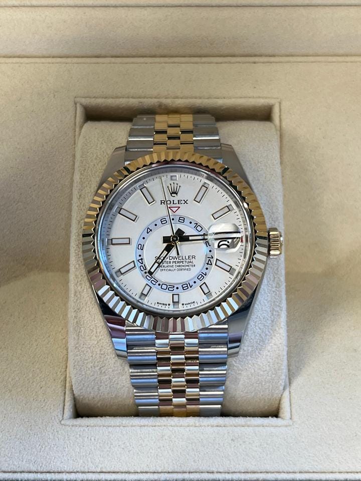 Rolex | Sky-Dweller | 336933 | Steel | 42 mm | Gold/Steel | White | Automatic