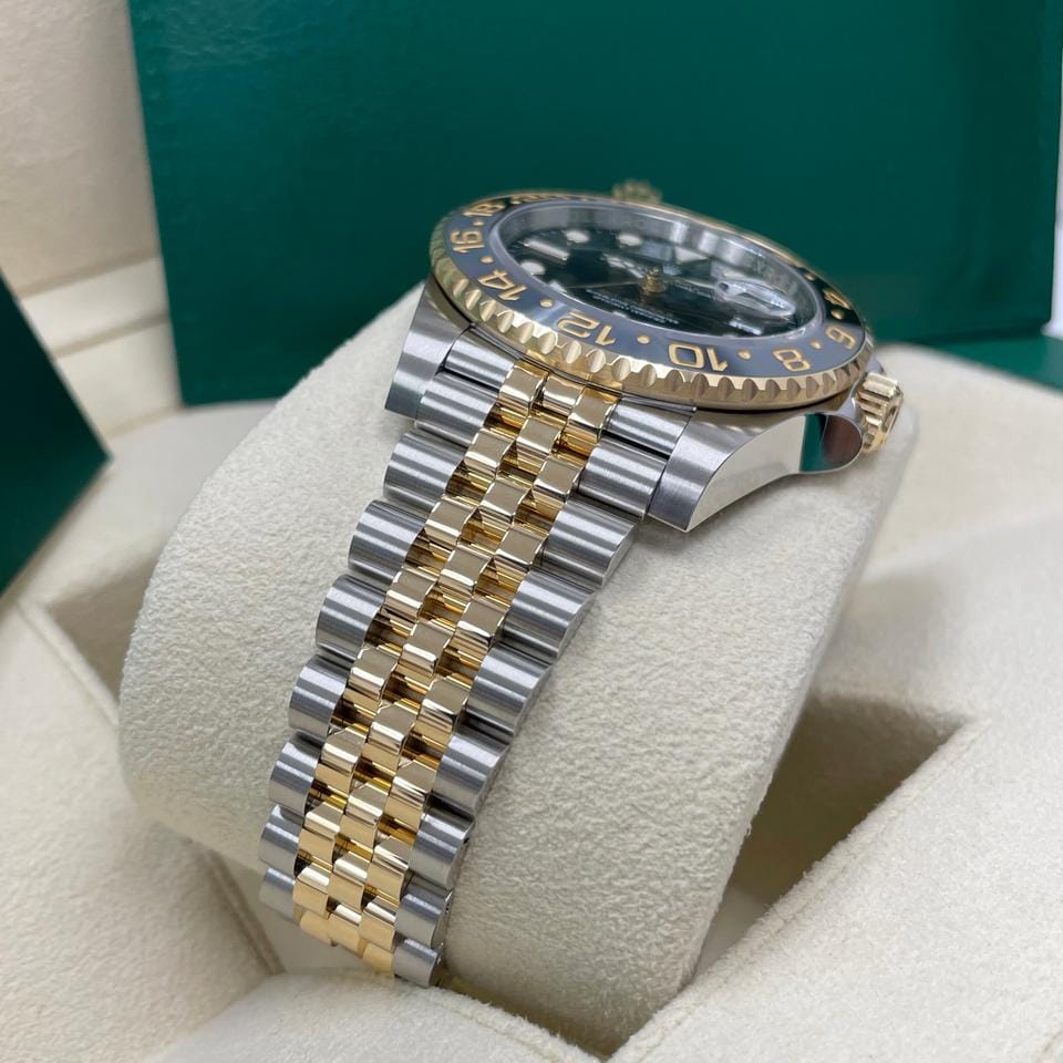 Rolex | GMT-Master II | 126713grnr | Gold/Steel | Gold/Steel | Black | Automatic