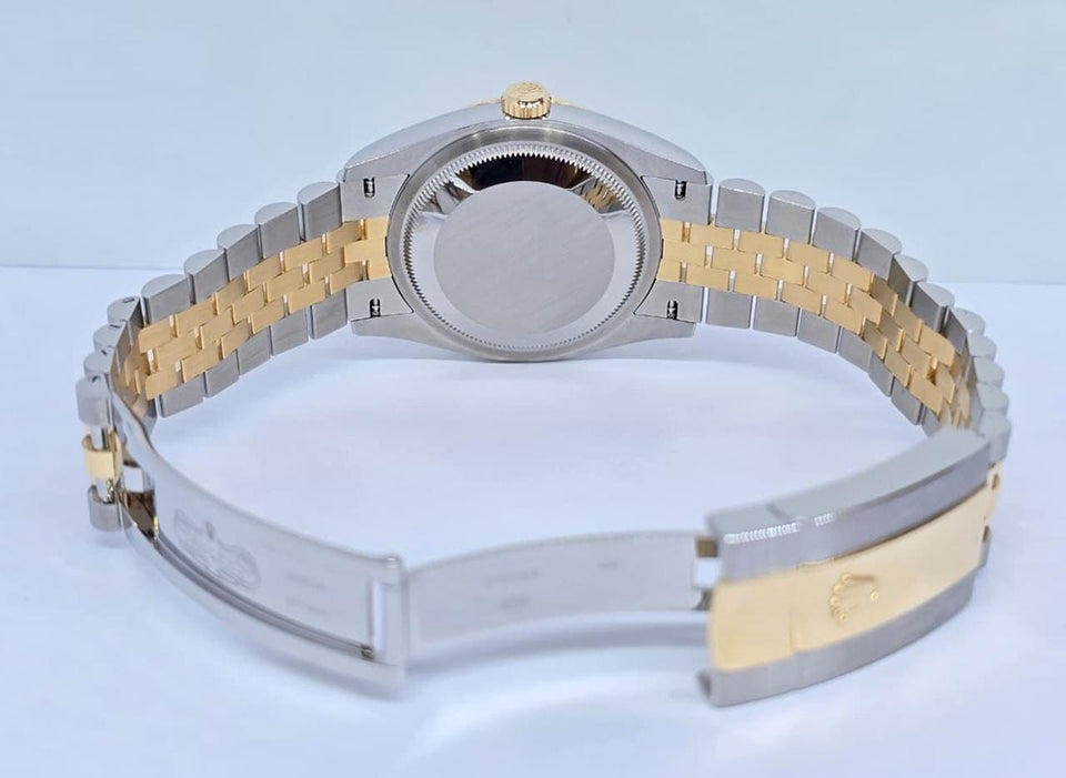 Rolex | Datejust | 126233 | Gold/Steel | 36 mm | Gold/Steel | Silver (solid) | Automatic