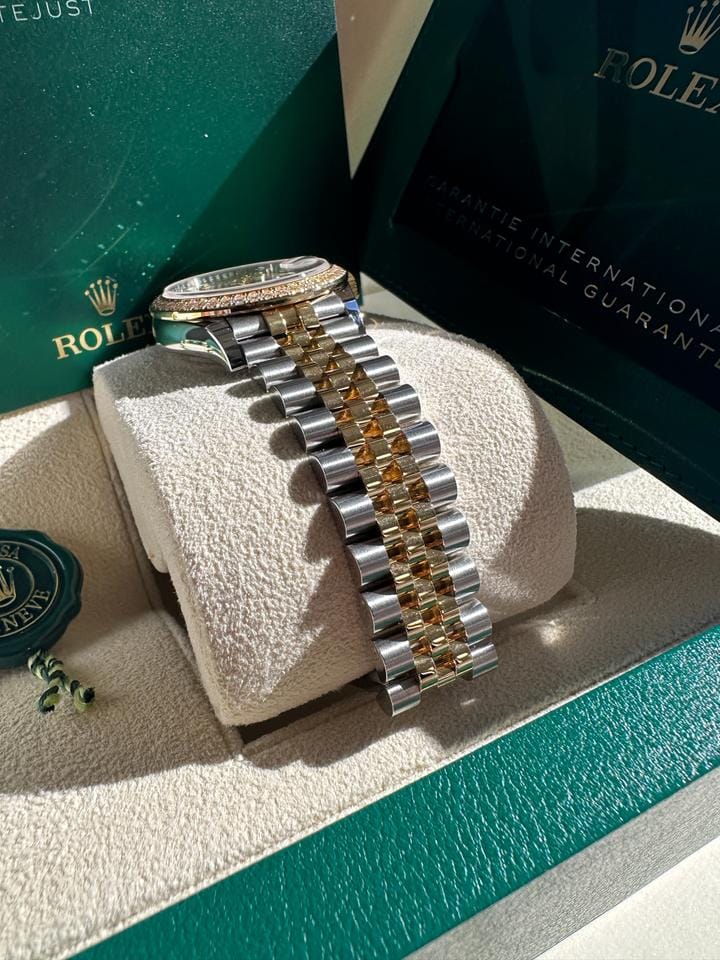 Rolex | Datejust | 278383RBR | Gold/Steel | 31 mm | Gold/Steel | Silver | Automatic