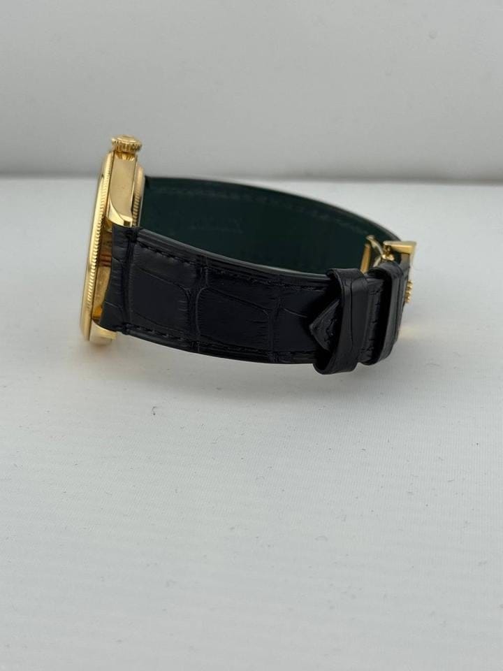 Rolex | 1908 | 52508 | Yellow gold | 39 mm | Leather | White | Automatic