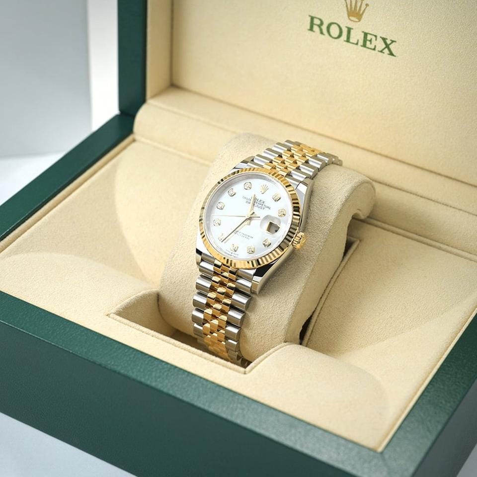Rolex | Datejust | 126233 | Steel | 36 mm | Gold/Steel | Mother of pearl | Automatic