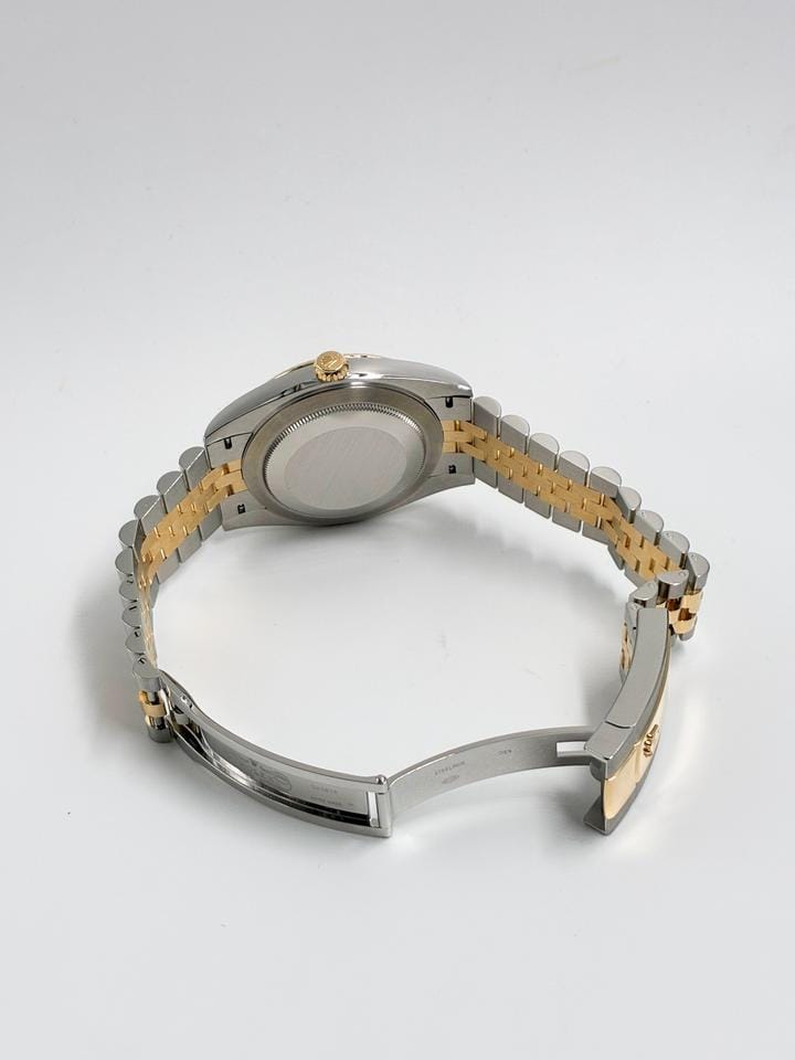 Rolex | Datejust | 126333G | Yellow gold | 41 mm | Yellow gold | Champagne | Automatic