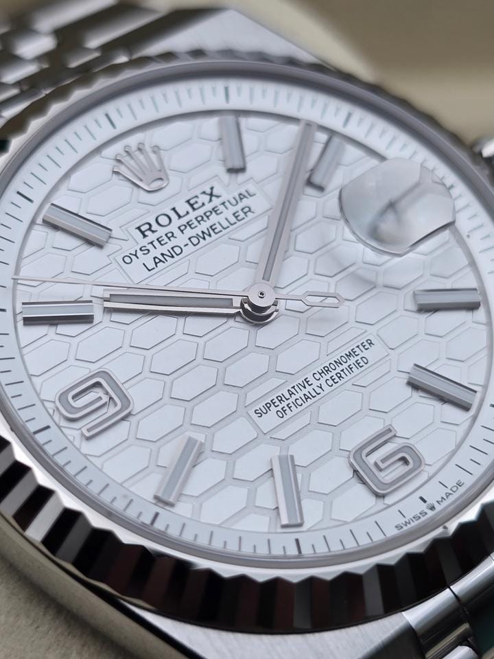 Rolex | Land-Dweller | 127334 | Steel | 40 mm | Steel | White | Automatic