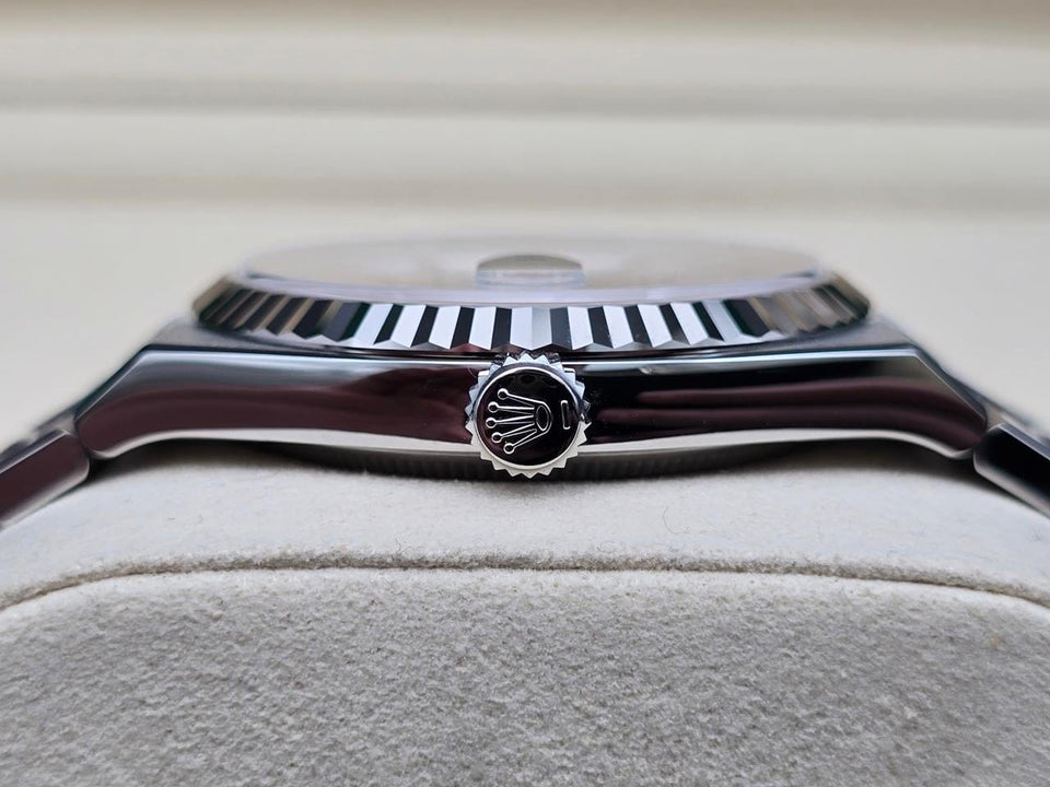 Rolex | Land-Dweller | 127334 | Steel | 40 mm | Steel | White | Automatic