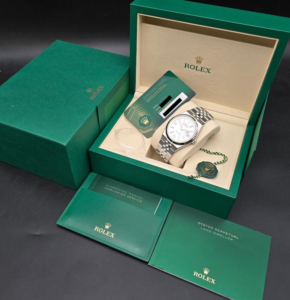 Rolex | Land-Dweller | 127334 | Steel | 40 mm | Steel | White | Automatic