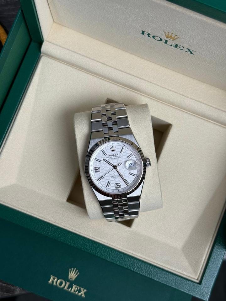 Rolex | Land-Dweller | 127334 | Steel | Steel | White | Automatic