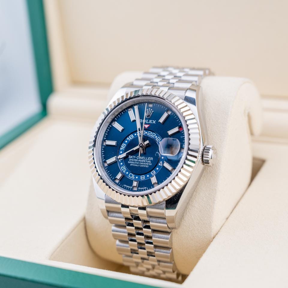 Rolex | Sky-Dweller | 336934 | Steel | 36 mm | Steel | Blue | Automatic