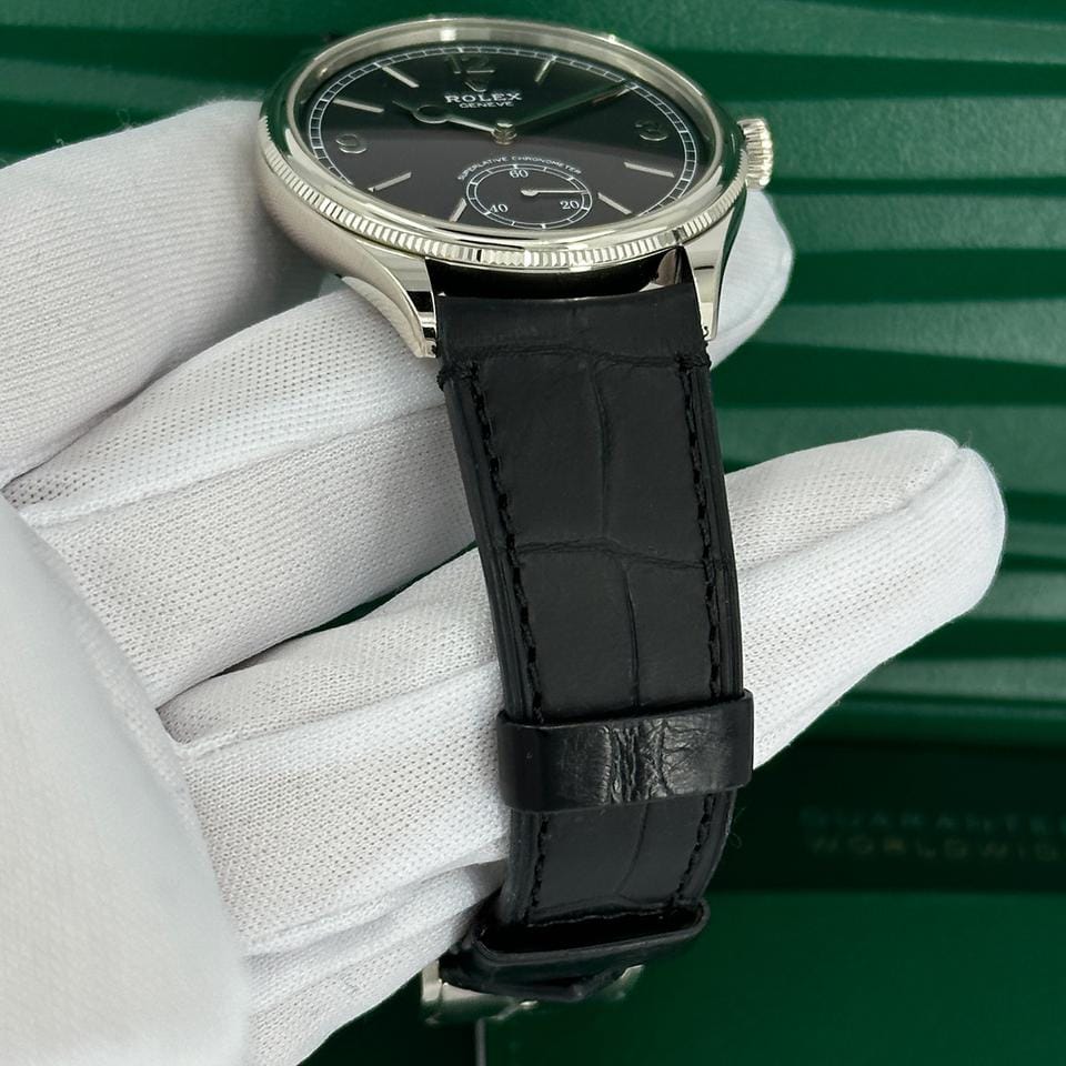 Rolex | 1908 | 52509 | White gold | 39 mm | Black | Automatic