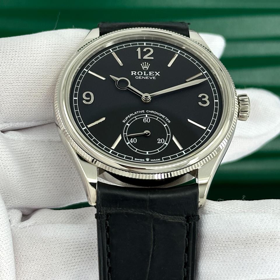 Rolex | 1908 | 52509 | White gold | 39 mm | Black | Automatic
