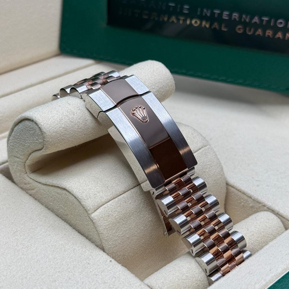 Rolex | Datejust | 126281RBR | Gold/Steel | 36 x 44 mm | Gold/Steel | White | Automatic
