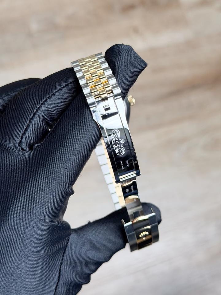 Rolex | Datejust | 126283RBR | Gold/Steel | 36 x 44 mm | Gold/Steel | Black | Automatic