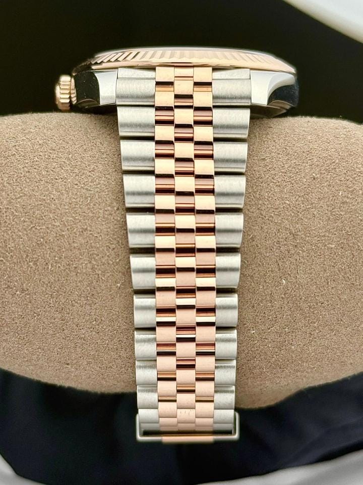 Rolex | Datejust | 126331 | Gold/Steel | 41 x 4 mm | Gold/Steel | Brown | Automatic