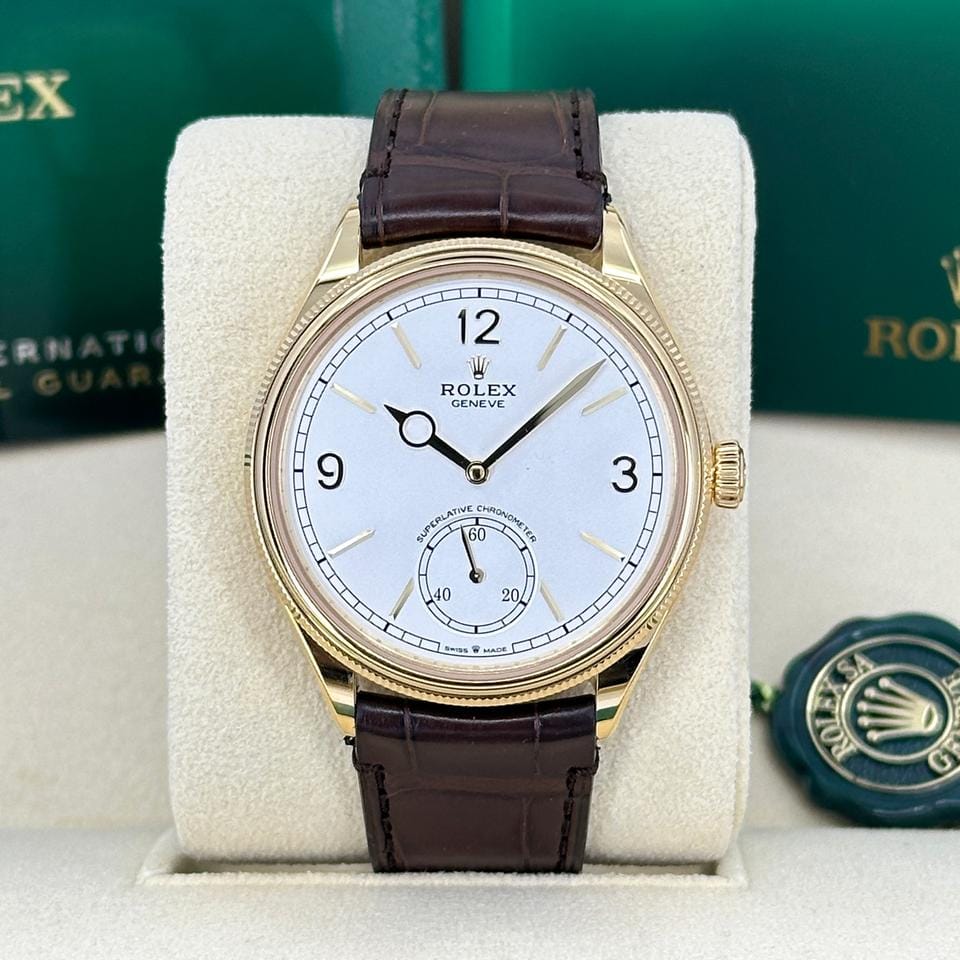 Rolex | 1908 | 52508-0006 | Yellow gold | 39 mm | Leather | White | Automatic