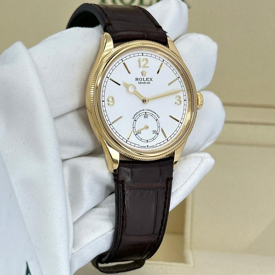 Rolex | 1908 | 52508-0006 | Yellow gold | 39 mm | Leather | White | Automatic
