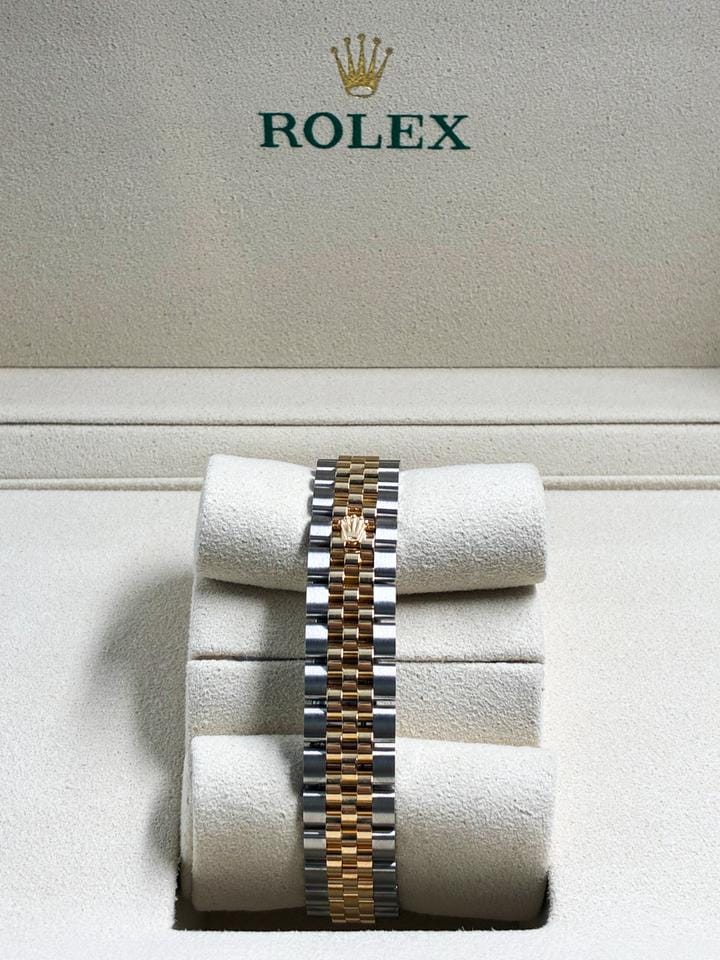 Rolex | Datejust | 278383RBR G SILVER JUB | Gold/Steel | 31 mm | Gold/Steel | Silver | Automatic