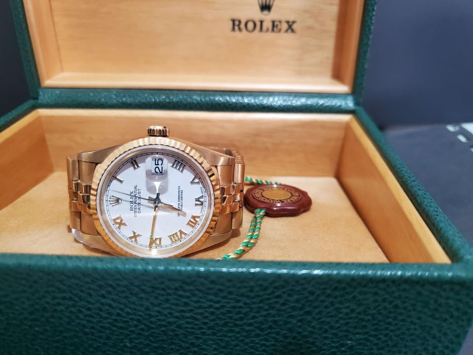 Rolex | Datejust | 16238 | Yellow gold | 36 mm | Yellow gold | White | Automatic