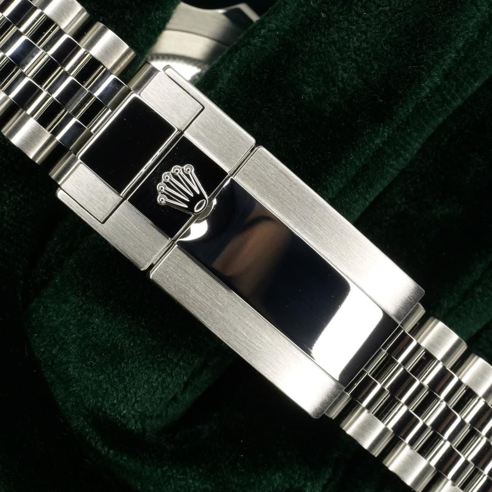 Rolex | GMT-Master II | 126710BLNR | Steel | 40 mm | Steel | Purple | Automatic