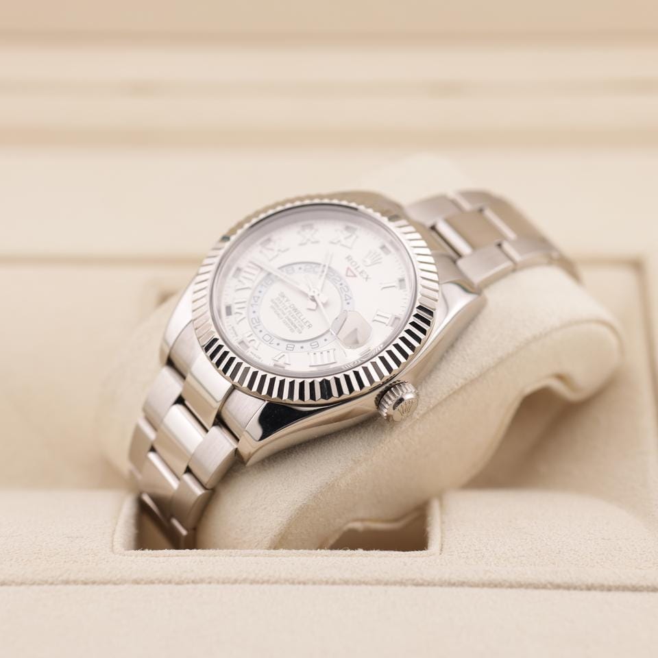 Rolex | Sky-Dweller | 326939 | White gold | 42 mm | White gold | White | Automatic