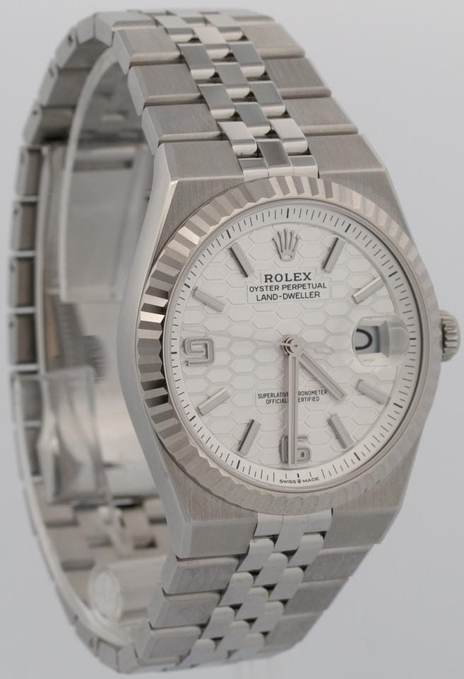 Rolex | Land-Dweller | 127334 | Gold/Steel | 40 mm | Steel | White | Automatic