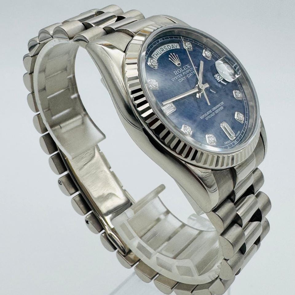 Rolex | Day-Date | 118239 | White gold | 36 x 43 mm | White gold | Blue | Automatic