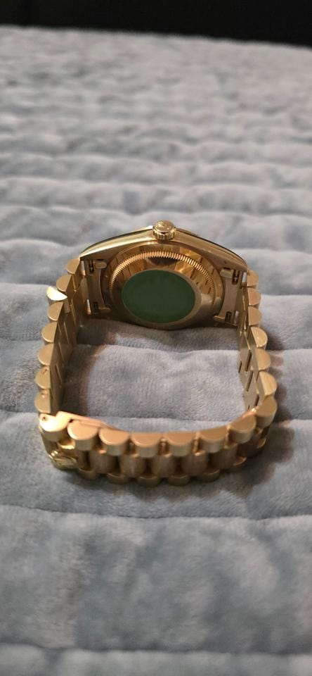 Rolex | Day-Date | 18248 | Yellow gold | 36 mm | Yellow gold | Black | Automatic
