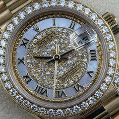 Rolex | Datejust | 79158 | Yellow gold | 26 mm | Yellow gold | Mother of pearl | Automatic