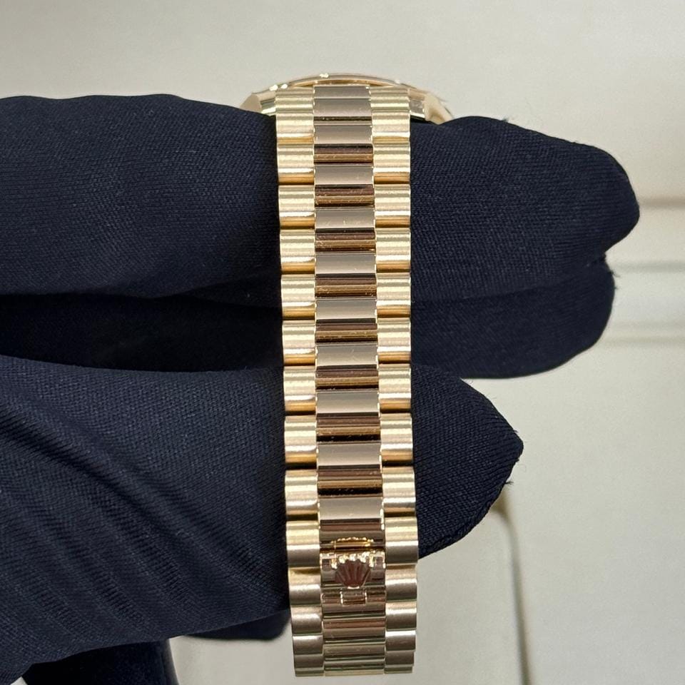 Rolex | Datejust | 279178 | Yellow gold | 28 mm | Yellow gold | Champagne | Automatic