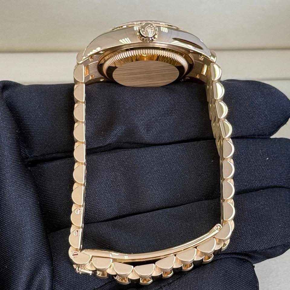Rolex | Datejust | 279178 | Yellow gold | 28 mm | Yellow gold | Champagne | Automatic