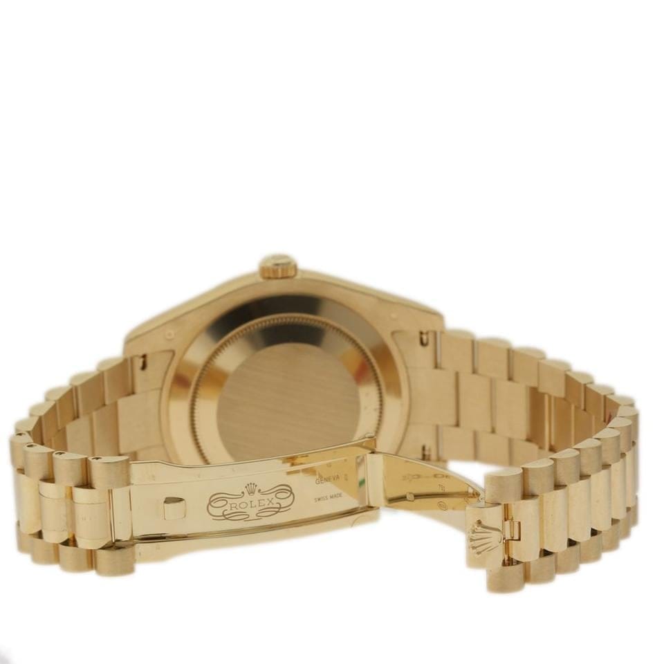 Rolex | Day-Date | 218238 | Yellow gold | 41 mm | Yellow gold | Silver | Automatic