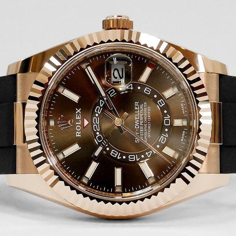 Rolex | Sky-Dweller | 326235 | 42 mm | Rubber