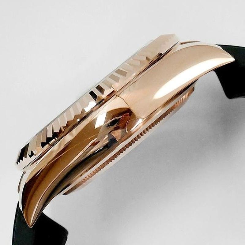 Rolex | Sky-Dweller | 326235 | 42 mm | Rubber