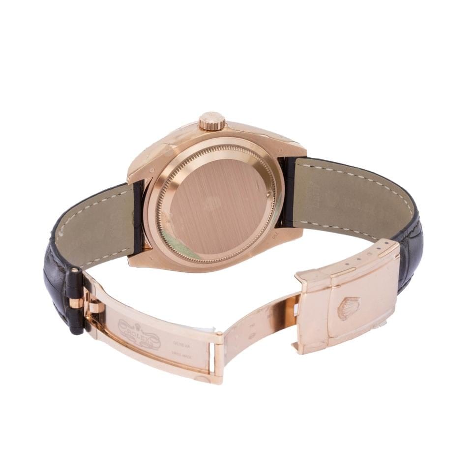 Rolex | Sky-Dweller | 326135 | Rose gold | 42 mm | Leather | Brown | Automatic