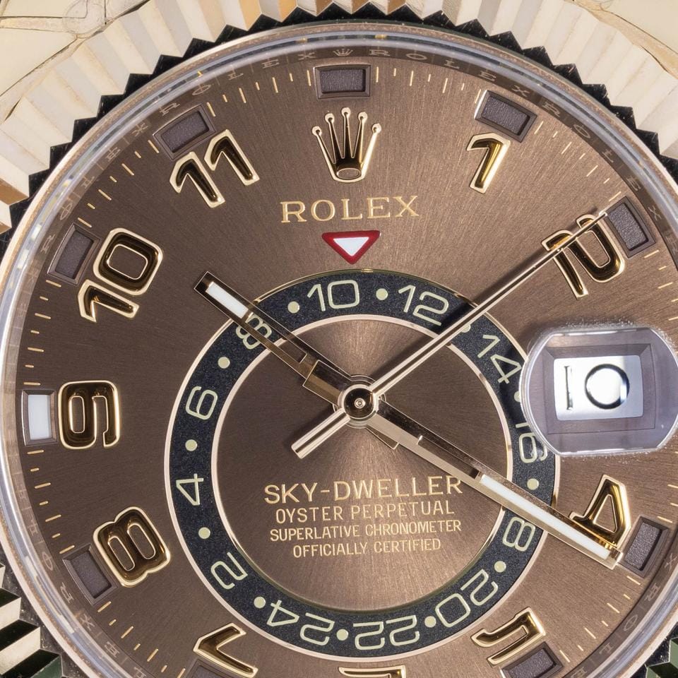 Rolex | Sky-Dweller | 326135 | Rose gold | 42 mm | Leather | Brown | Automatic