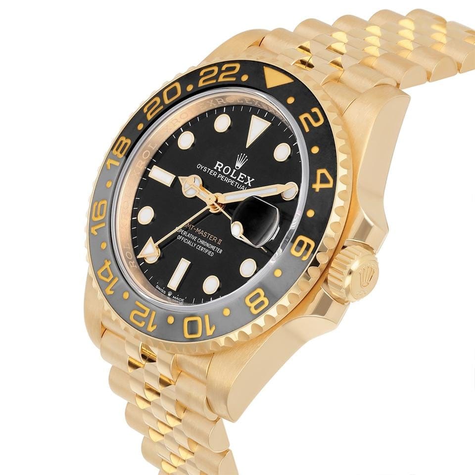 Rolex | GMT-Master II | 126718GRNR-0001 | 40 mm | Yellow gold | Black | Automatic