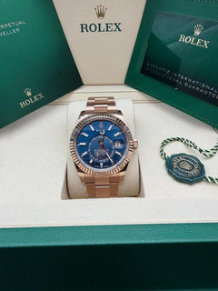 Rolex | Sky-Dweller | 336935 | Rose gold | 42 mm | Rose gold | Blue | Automatic