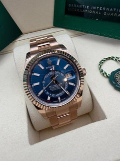 Rolex | Sky-Dweller | 336935 | Rose gold | 42 mm | Rose gold | Blue | Automatic