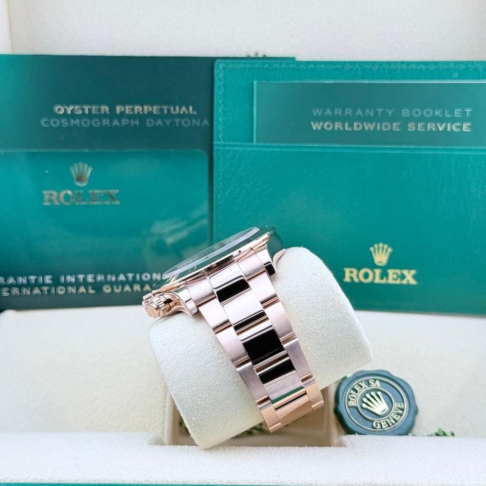 Rolex | Daytona | 126505 | Rose gold | 40 mm | Rose gold | Black | Automatic