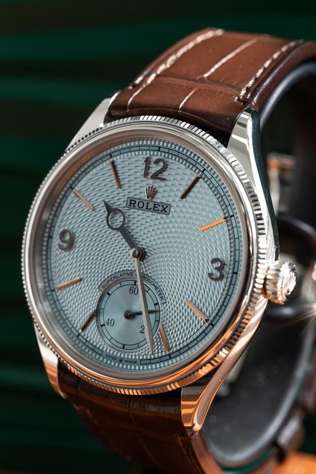 Rolex | 1908 | 52506 | Platinum | 39 mm | Leather | Blue | Automatic