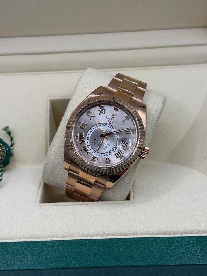 Rolex | Sky-Dweller | 326935 | Rose gold | 42 mm | Rose gold | Pink | Automatic