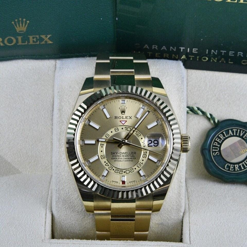 Rolex | Sky-Dweller | 326938 | Yellow gold | 42 mm | Yellow gold | Champagne | Automatic