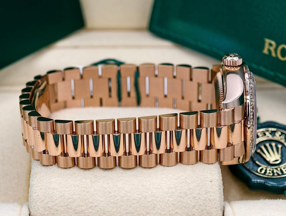Rolex | Datejust | 279135RBR | Rose gold | 28 mm | Rose gold | Mother of pearl | Automatic