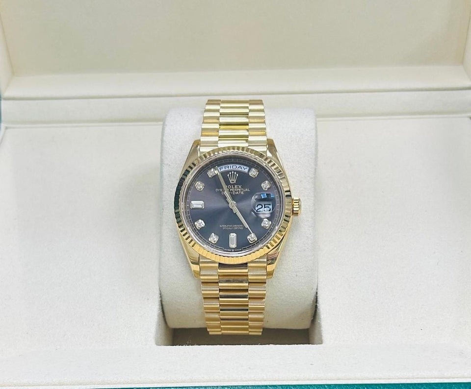 Rolex | Day-Date | 128238 | Yellow gold | 36 x 43 mm | Yellow gold | Grey | Automatic