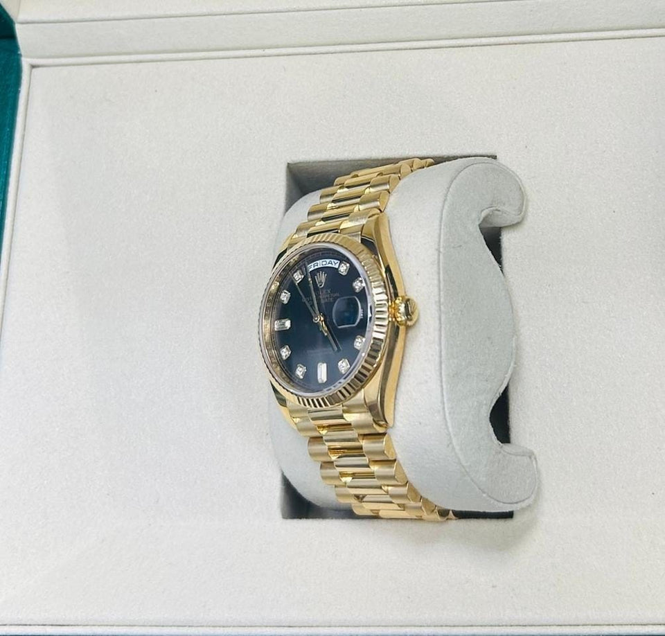 Rolex | Day-Date | 128238 | Yellow gold | 36 x 43 mm | Yellow gold | Grey | Automatic